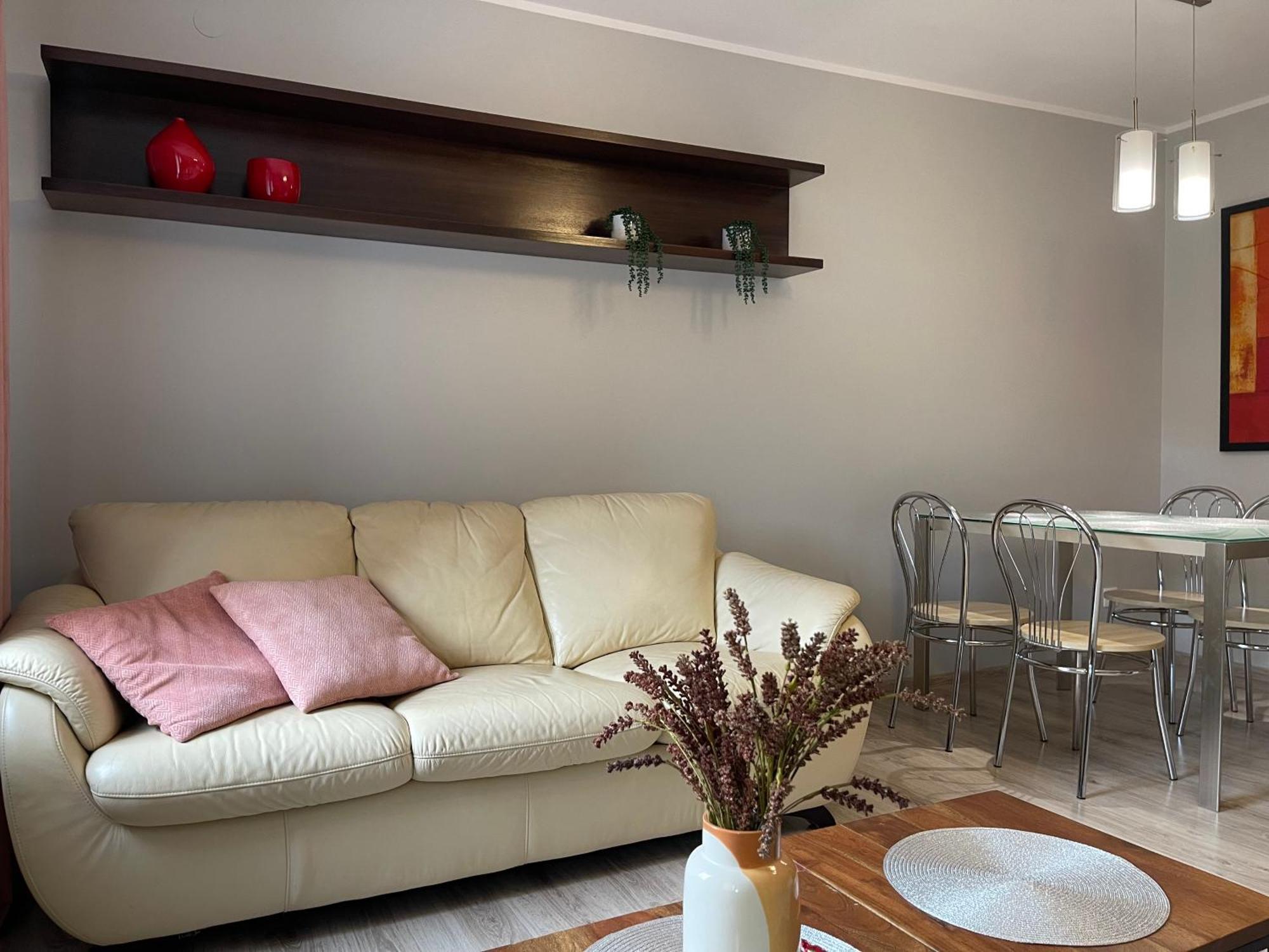 Apartament Przy Cieplickich Tezniach 耶莱尼亚古拉 外观 照片